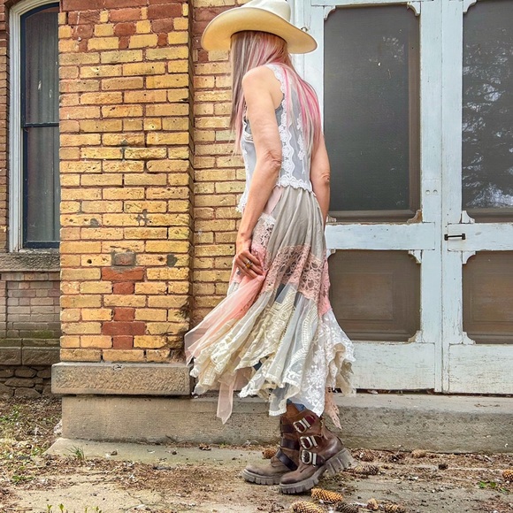 SOLD/western design conference - Picture 3 of 9